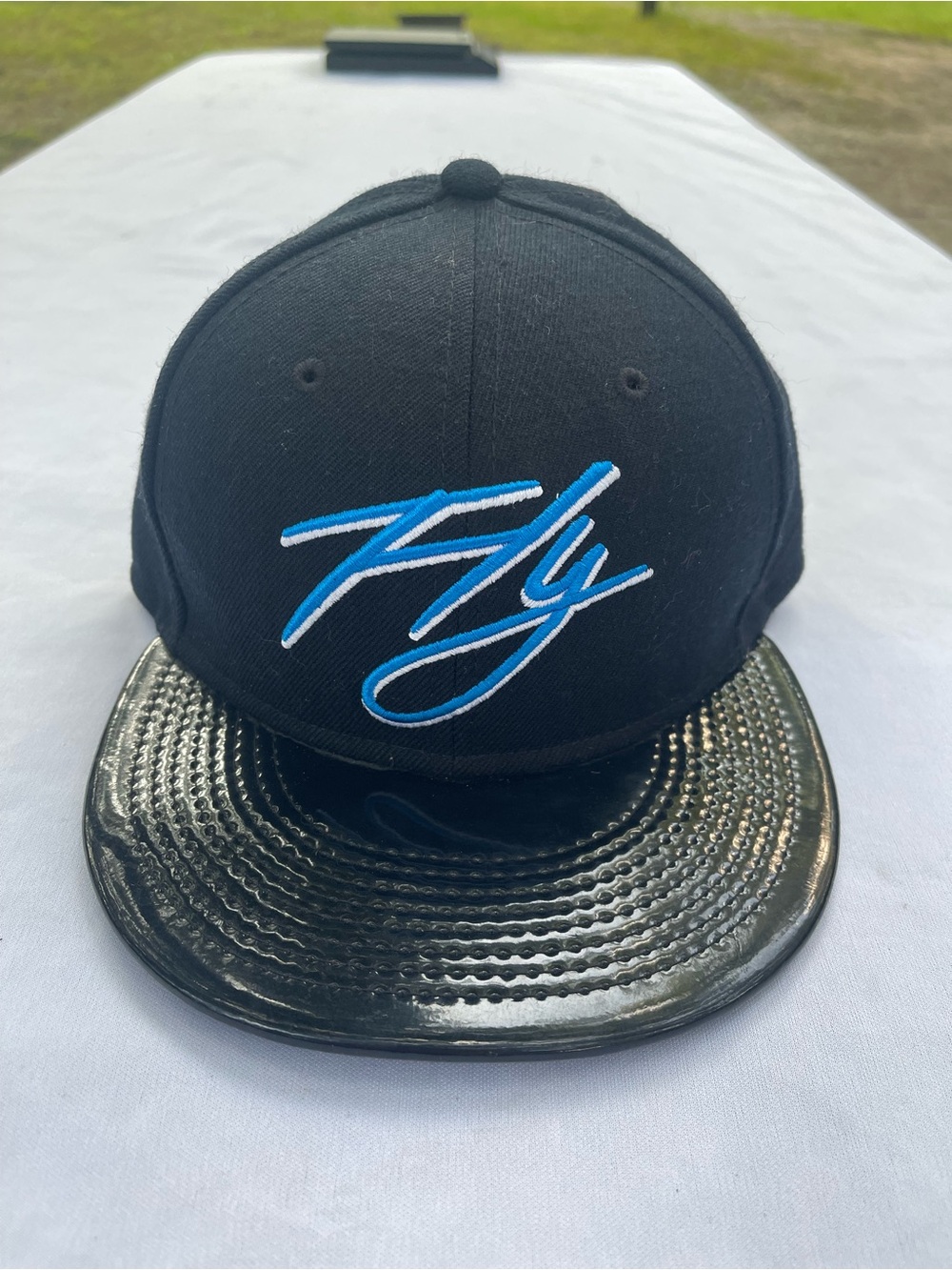 Nike True Fly Snapback Hat Black Blue White Logo Shiny Brim One Size Cap